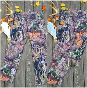 Hunting pants (mossy oak)